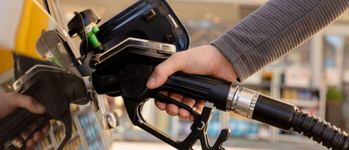 Teor de etanol na gasolina pode aumentar.